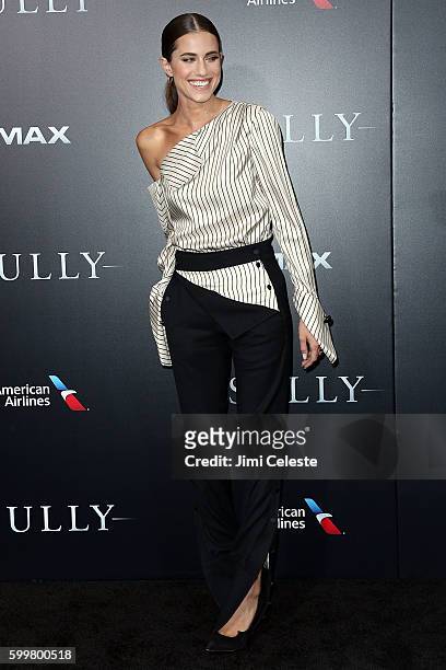 Actor Alison Williams attends The New York Premiere of Warner Bros. Pictures' and Village Roadshow Pictures' "Sully" at Alice Tully Hall at Lincoln...