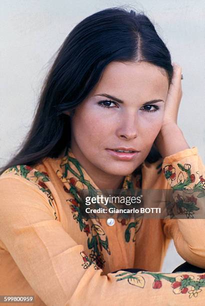 Portrait de l'actrice Francine Racette, circa 1970 en France .