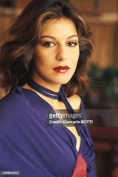 Portrait de l'actrice Manuela Papatakis, circa 1970 en France .