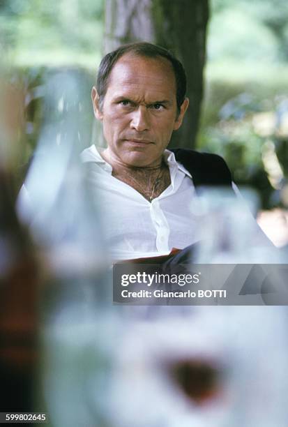 Portrait de Marcel Bozzuffi, acteur, circa 1980, en France .