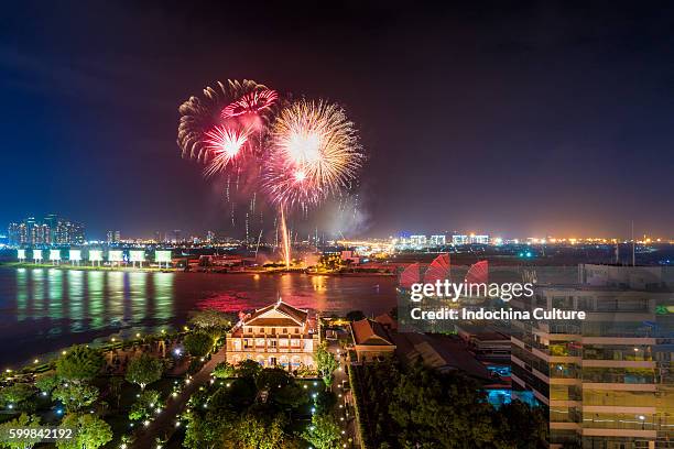 firework to celebrate vietnamese national day - サイゴン陥落 ストックフォトと画像