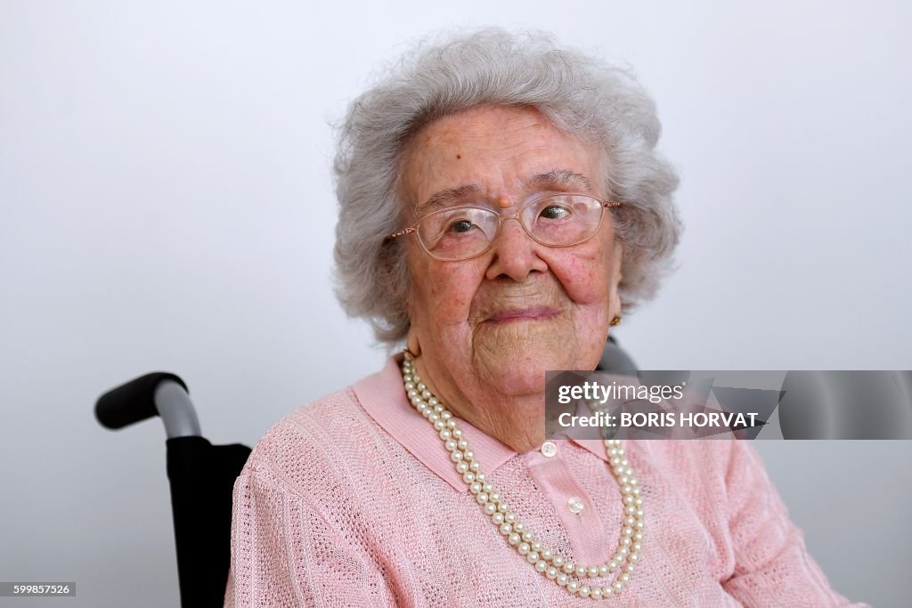 FRANCE-DEMOGRAPHY-SENIORS