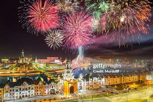 holiday in city - russian culture stockfoto's en -beelden