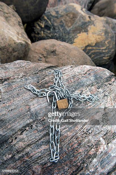 Cross Between Two Rocks 3,488 Chain Of Rocks Stock Photos, High-Res Pictures, and Images ...