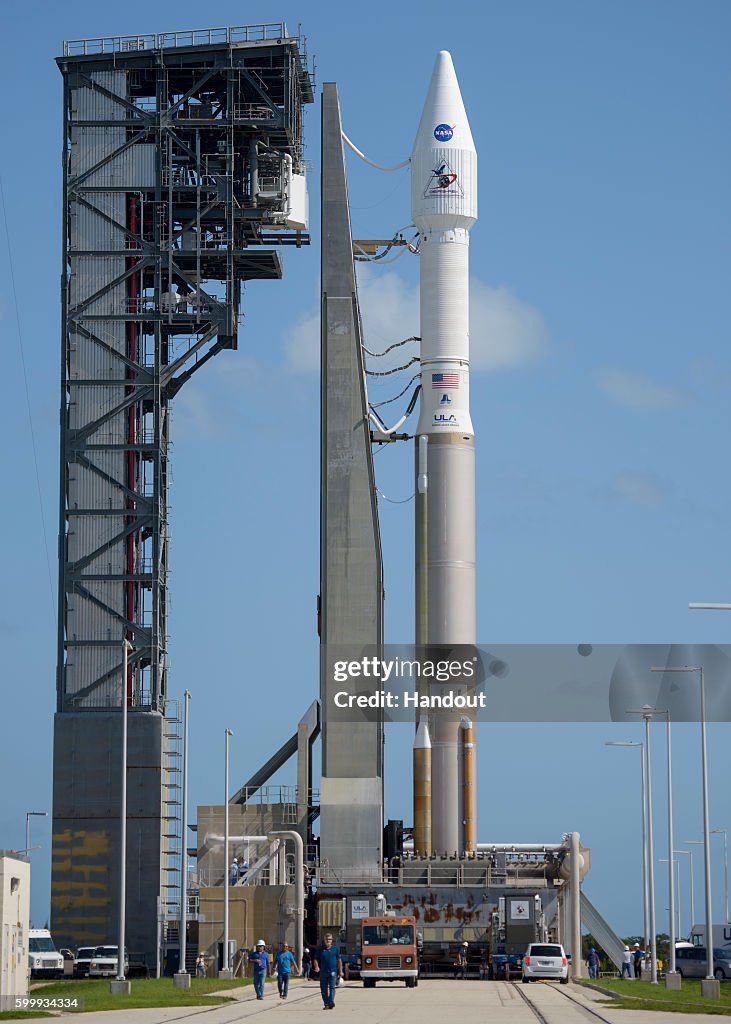 Atlas V OSIRIS-REx Rollout