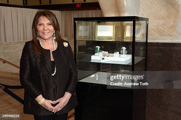 Mary Ripka Judith Ripka Photos and Premium High Res Pictures - Getty Images