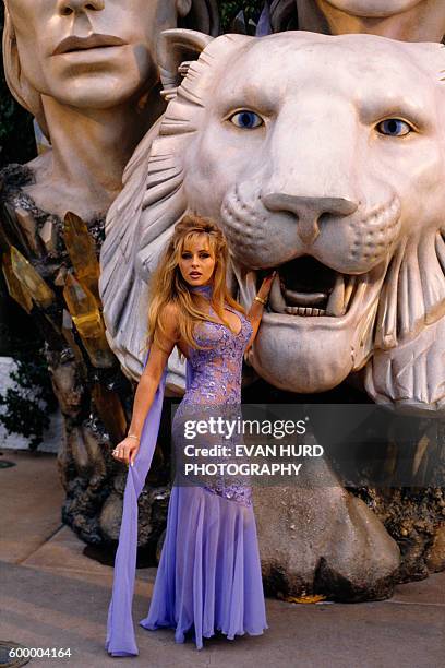 Dyanna Lauren Photos and Premium High Res Pictures - Getty Images