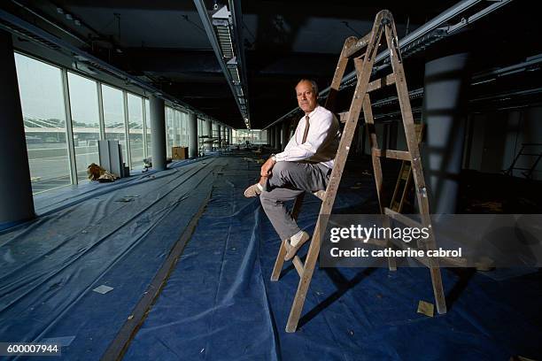 Norman Foster for the series Le ventre de l'architecte by photographer Catherine Cabrol.