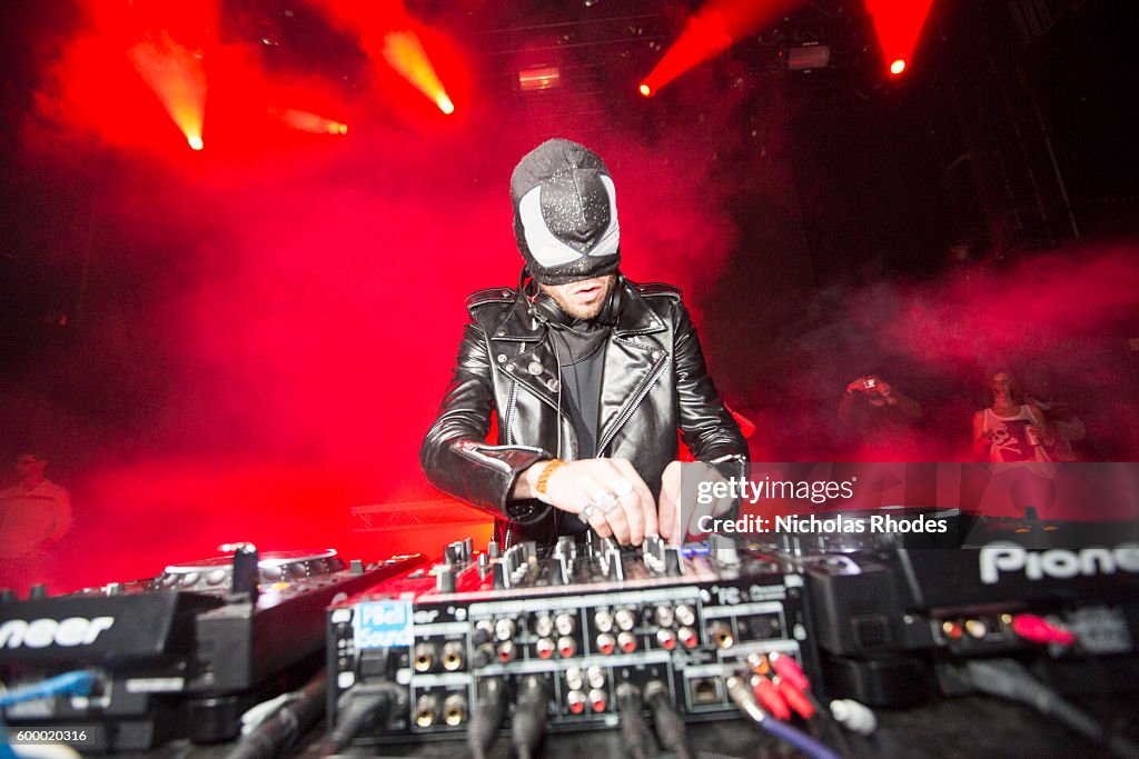 Girls & Boys at Webster Hall on March 20, 2015