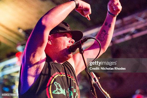Jake Lesser 255 Less Than Jake Live Stock Photos, High-Res Pictures, and Images ...