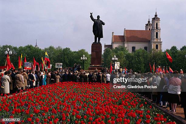 Pro-Soviet Demonstrtation at the Lenin Statue