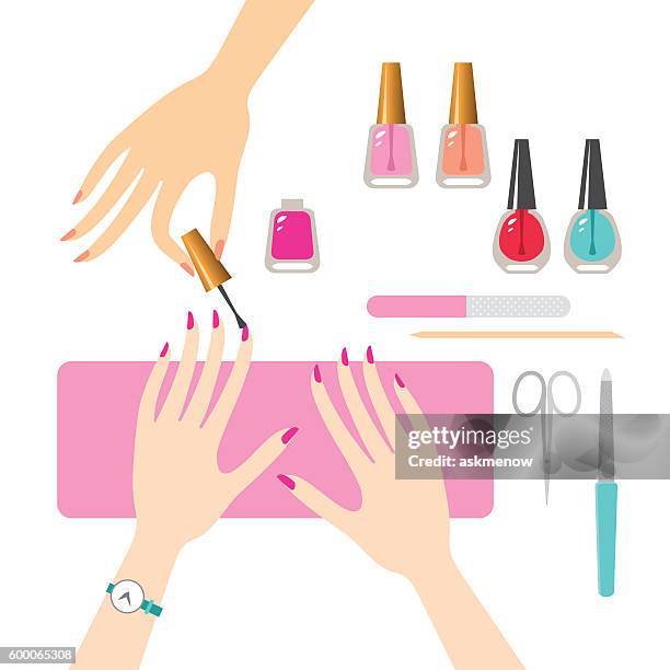 ilustraciones, imágenes clip art, dibujos animados e iconos de stock de manicura.   - manicure