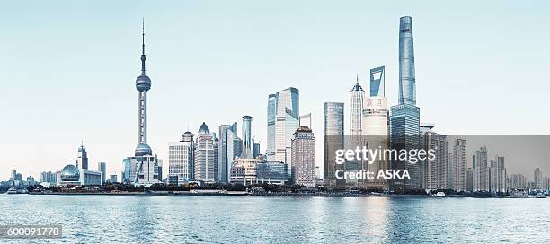 shanghai skyline della città - east asia foto e immagini stock