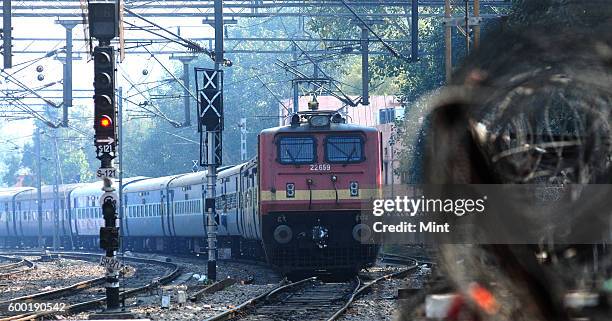 Indian Railways Photos and Premium High Res Pictures - Getty Images