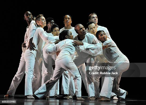 Alvin Ailey American Dance Theater Robert Battle Photos And Premium alvin-ailey-american-dance-theater-robert-battle-photos-and-premium
