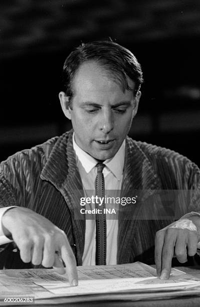 Karl Heinz Stockhausen during the shooting of the "Big rehearsals".