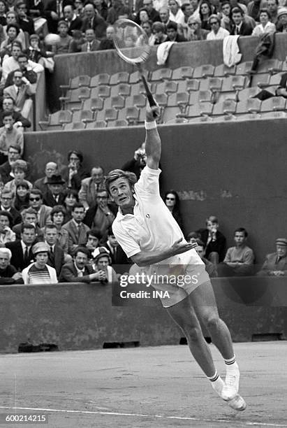 Tony Rouch Tony Roche Tennis Player Photos and Premium High Res Pictures - Getty ...