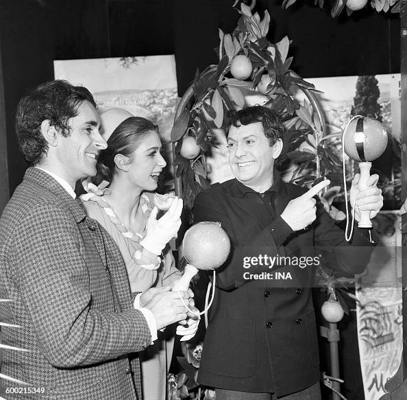 Edouard Molinaro and Robert Hirsch on the occasion of the discount of... News Photo Getty Images Edouard Molinaro and Robert Hirsch on the occasion of the discount of... News Photo Getty Images