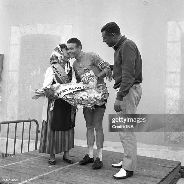 138 1963 Tour De France Photos & High Res Pictures Getty Images
