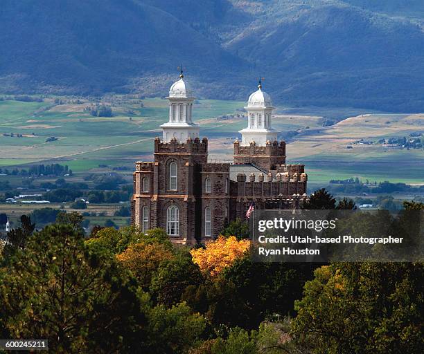logan lds temple early fall - the church of jesus christ of latter-day saints stock pictures, royalty-free photos & images