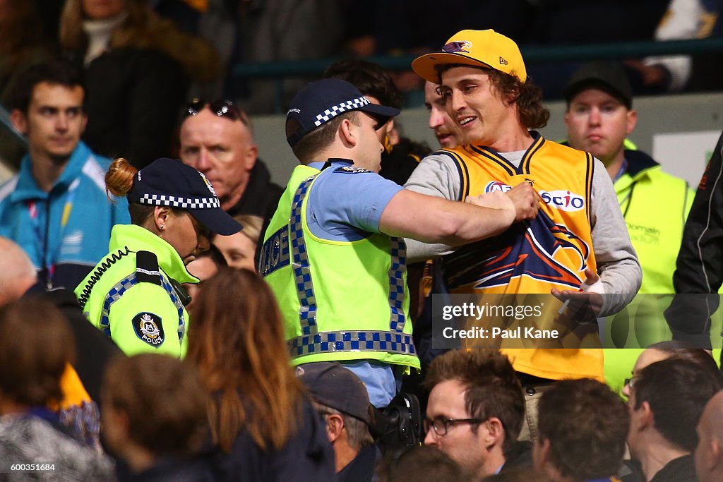 AFL Second Elimination Final - West Coast v Western Bulldogs