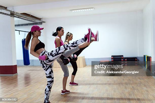 Kickboxing Stock Group Kickboxing Photos and Premium High Res Pictures - Getty Images
