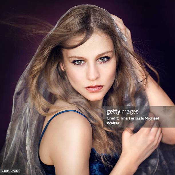 portrait of a young woman - tina terras michael walter stock pictures, royalty-free photos & images