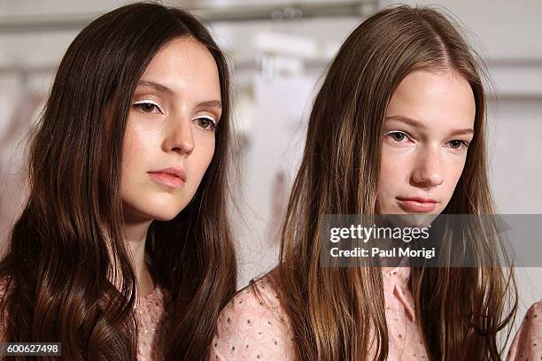 Models wait backstage to have their photo taken during the Noon By Noor fashion show during New York Fashion Week: The Shows September 2016 at The...