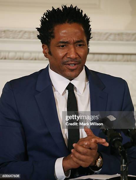 637 Q Tip (Rapper) Stock Photos, High-Res Pictures, and Images - Getty ...