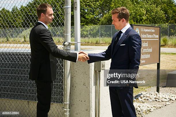 The Hand That Feeds You" Episode 609 -- Pictured: Patrick J. Adams as Michael Ross, Gabriel Macht as Harvey Specter --