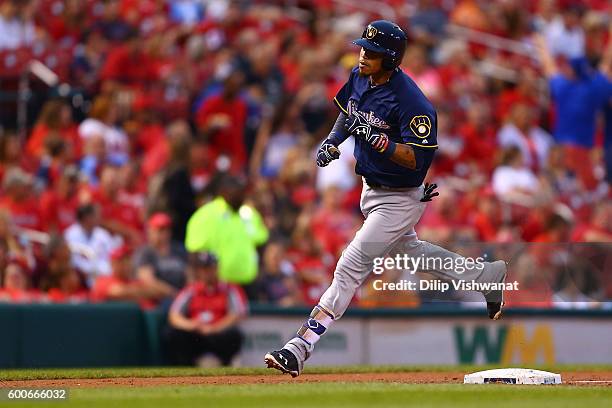 Orlando Arcia of the Milwaukee Brewers rounds third base after hitting a solo home run against the St. Louis Cardinals in the second inning at Busch...