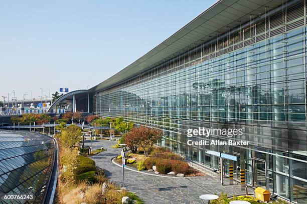 exterior of incheon airport, south korea - incheon international airport stock pictures, royalty-free photos & images