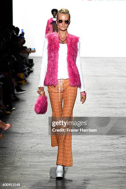 Model walks the runway wearing Bianca Zidik at The Art Institutes fashion show during New York Fashion Week: The Shows September 2016 at The Arc,...