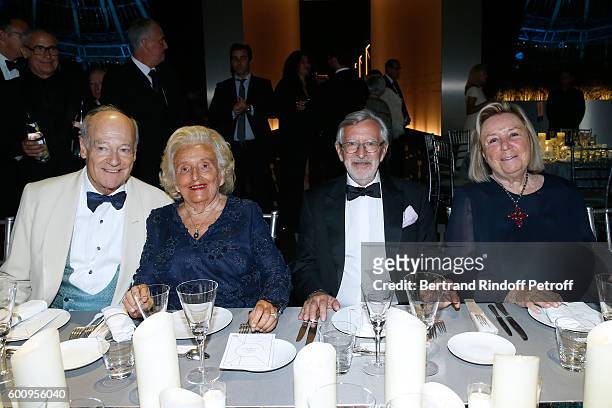 Prince Amyn Aga Khan, Bernadette Chirac, Dominique Chevalier and Maryvonne Pinault attend the 28th Biennale des Antiquaires : Pre-Opening at Grand...