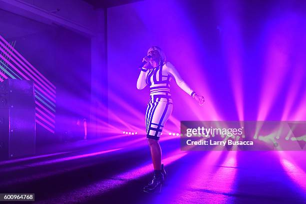 Mary J. Blige performs onstage at the Jimmy Choo 20th Anniversary Event during New York Fashion Week on September 8, 2016 in New York City.