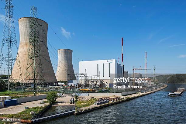 Cooling towers of the Tihange Nuclear Power Station along the Meuse River at Huy / Hoei, Liege / Luik, Belgium.