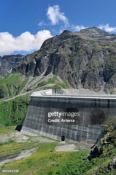 Barrage de la Grande Dixence / Grande Dixence Dam in Switzerland is the highest dam in Europe. It holds back the lake Lac des Dix.