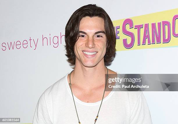 Actor Carlos Esparza attends the premiere of "The Standoff" at Regal LA Live: A Barco Innovation Center on September 8, 2016 in Los Angeles,...