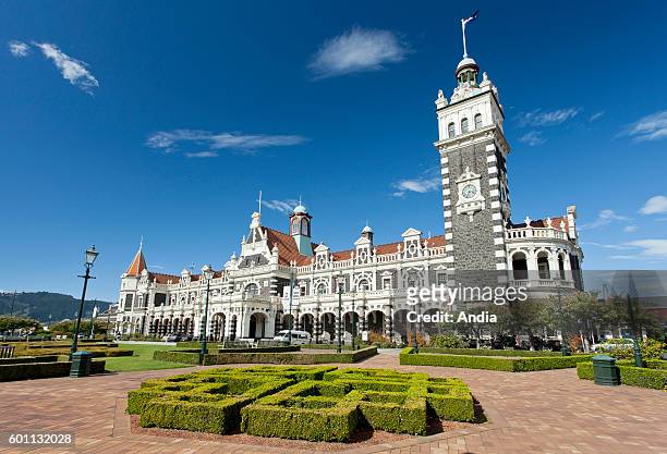 Dunedin, city of the Otago Region, in the South Island. The railway station built in the Edwardian Baroque style.