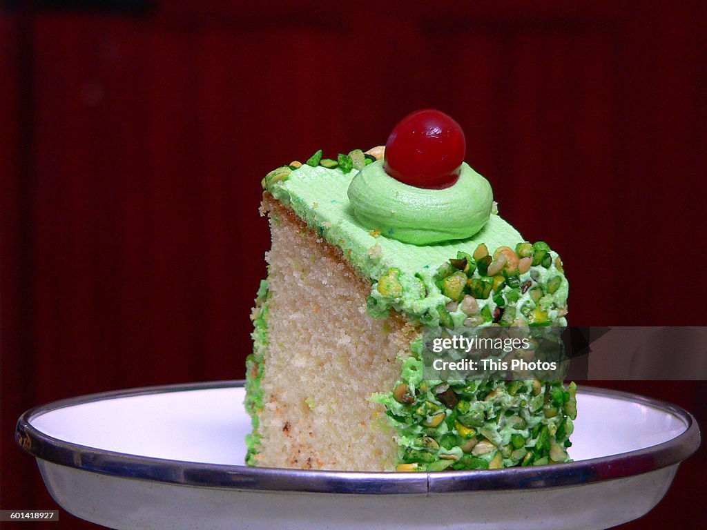 Pista Pastries