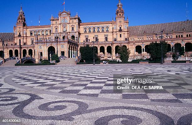 Checkerboad Building 62 Checker Tile Stock Photos, High-Res Pictures, and Images - Getty Images