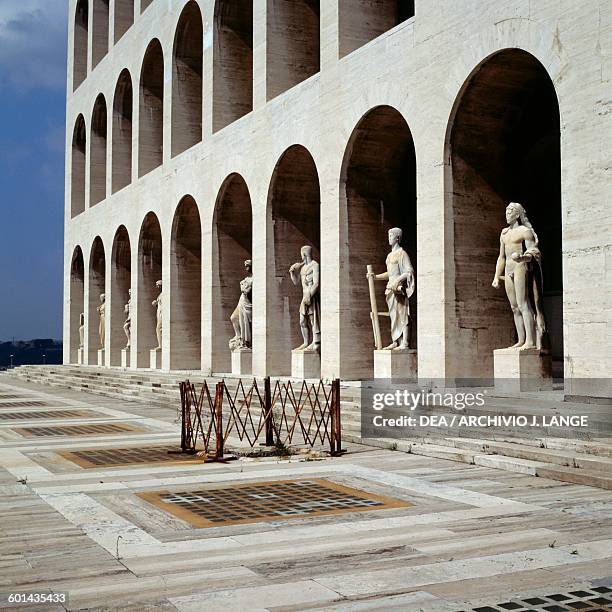 The allegorical statues symbolising the virtues of the Italian people, Palace of Italian Civilisation, 1938-1943, designed by Giovanni Guerrini,...