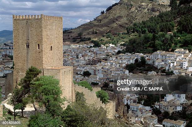 Castillo de la Yedra with the old town in the background, Cazorla, Andalusia, Spain.