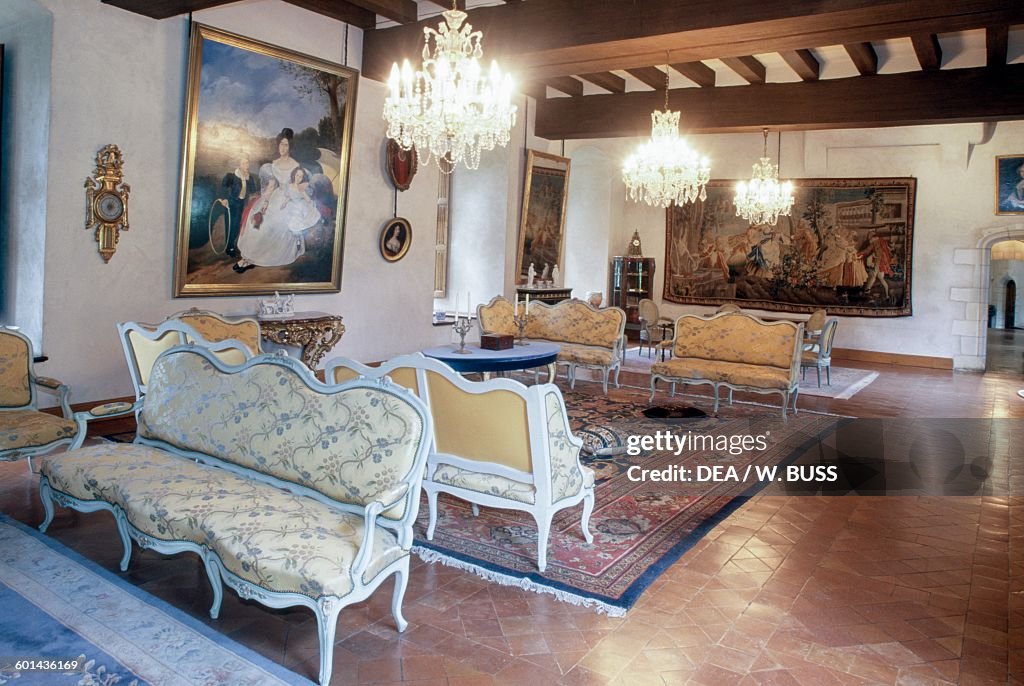 Hall, the Chateau Du Plessis-Mace
