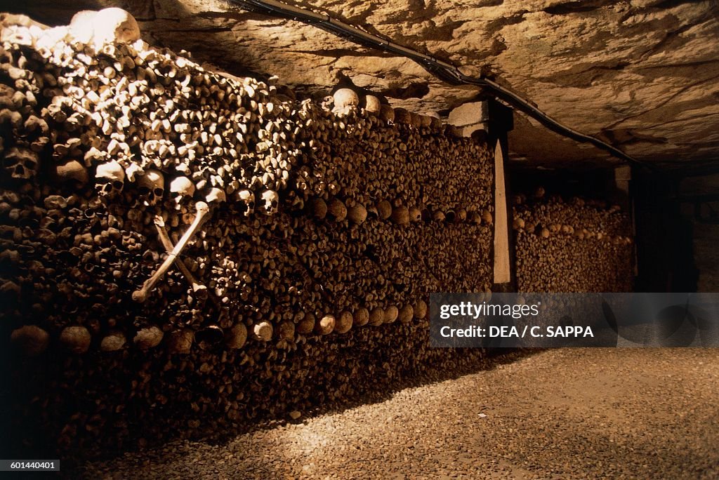 Ossuary in the catacombs of Paris, Ile-de-France...