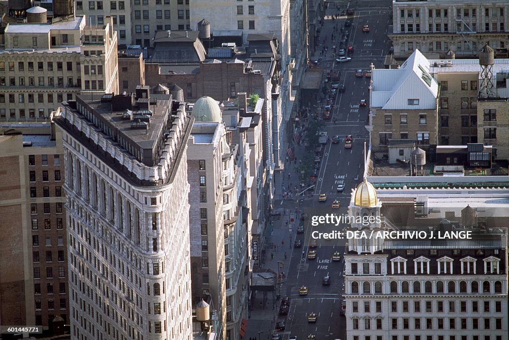 The Flatiron Building and 5th Avenue, Manhattan
