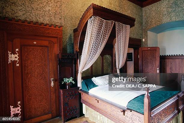 Bedroom, Bojnice castle, Slovakia, 12th-19th century.