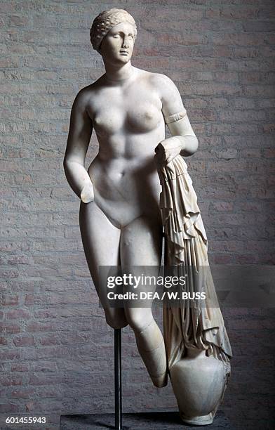 Aphrodite Braschi, 1st century bC, marble statue, copy after a Greek statue of Praxiteles. Greek and Roman civilisation. Monaco, Glyptothek