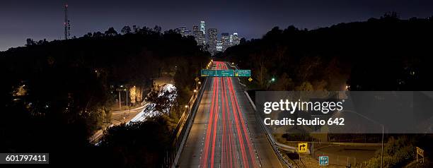 aerial view of traffic on highway in los angeles cityscape, california, united states - hollywood hills los angeles bildbanksfoton och bilder