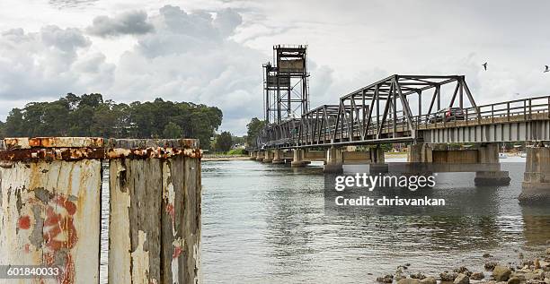 old bridge, batemans bay, new south wales, australia - batemans bay fotografías e imágenes de stock